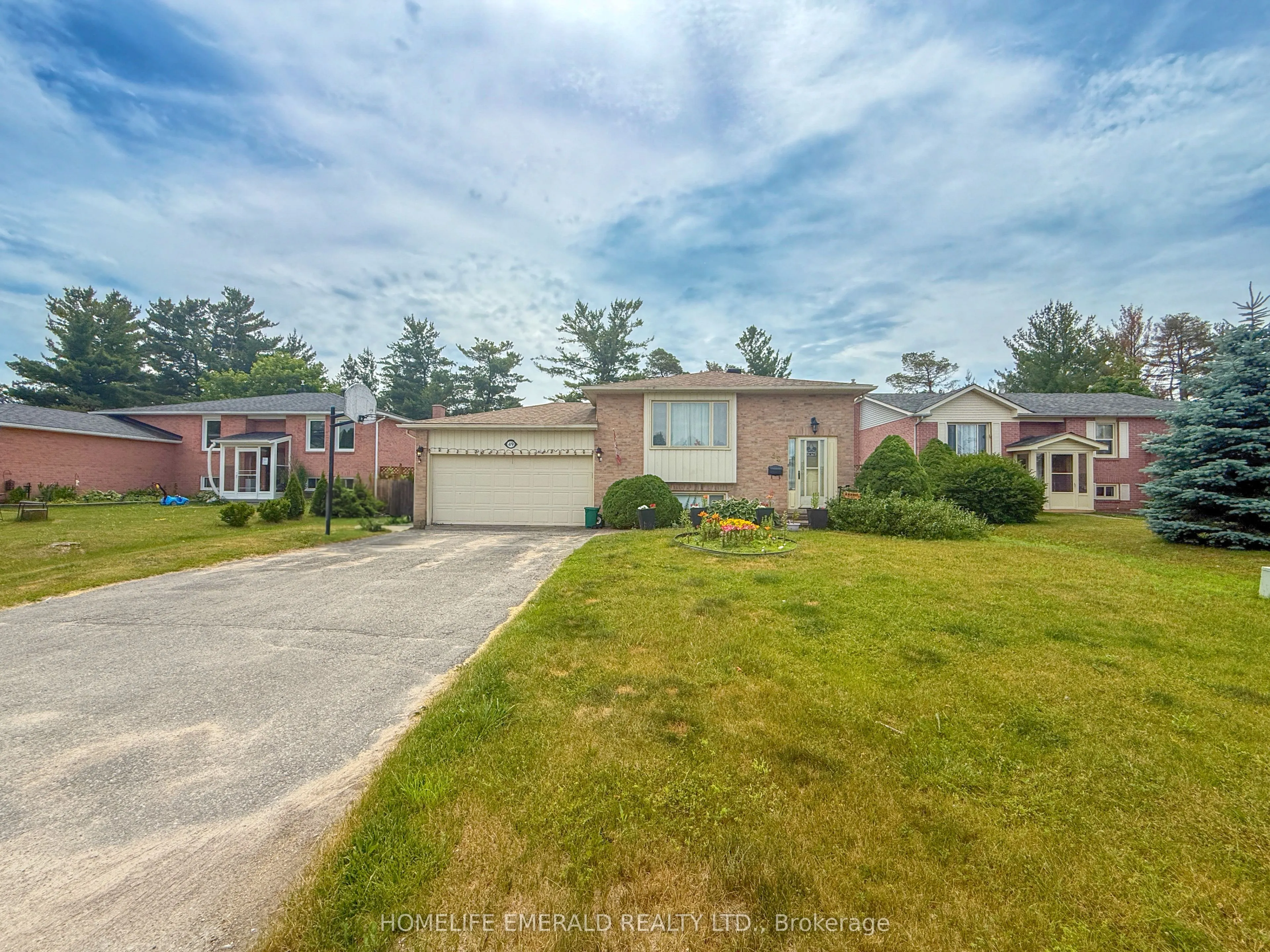 49 Sandy Lane, ON L3W 0J5