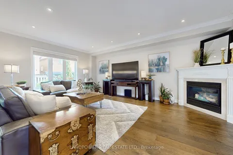 639 Society Crescent, ON L3X 2V8