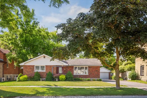 23 Wellington Street, ON L9R 1G8