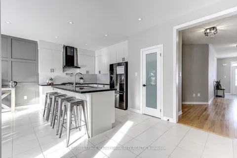 953 Barton Way, ON L9S 0N5