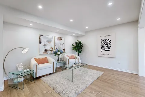 90 Minlow Way, ON L4G 0Y1