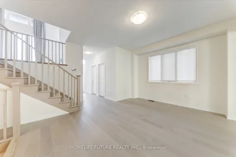 100 Mckean Drive, ON L4A 4W4