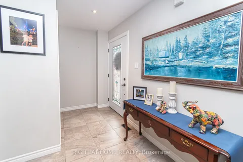 43 Squire Drive, ON L4S 1C6