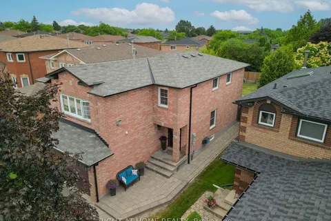43 Squire Drive, ON L4S 1C6