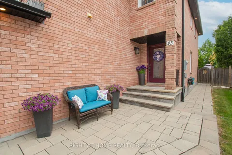 43 Squire Drive, ON L4S 1C6