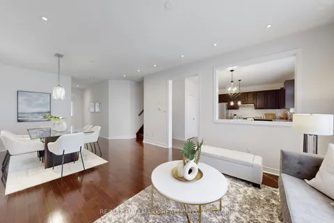 70 Maplebank Crescent, ON L4A 0R8