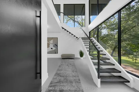 350 Kingscross Drive, ON L7B 1J9