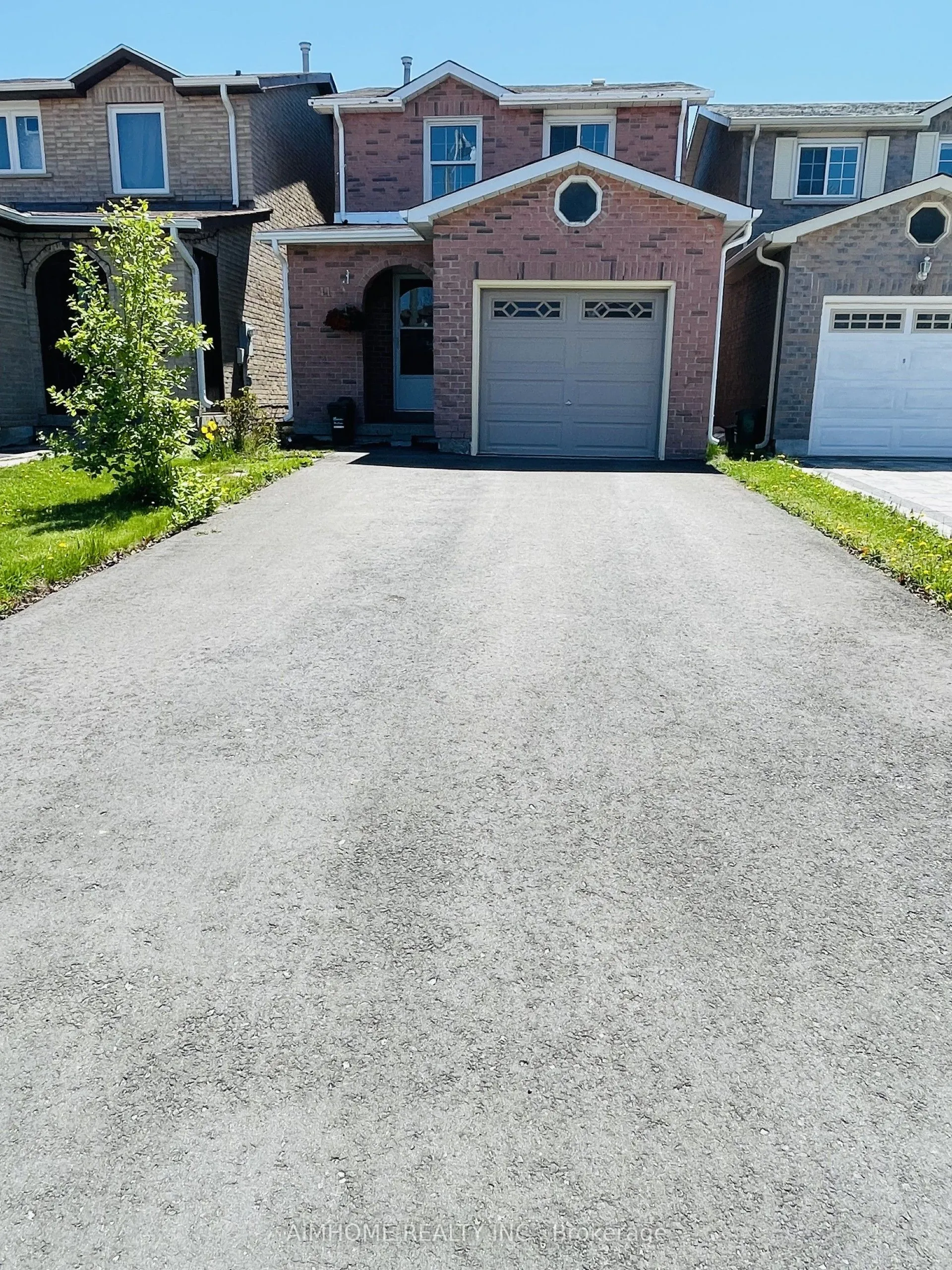 41 Pettigrew Court, ON L3S 1K4