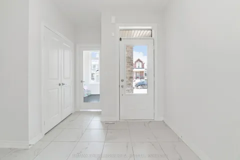 25 Sam Battaglia Crescent, ON L0E 1R0