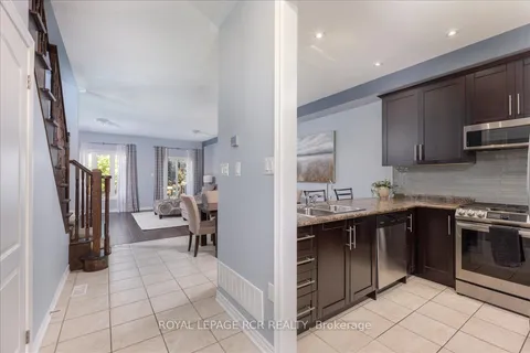 84 Donald Stewart Crescent, ON L0G 1M0