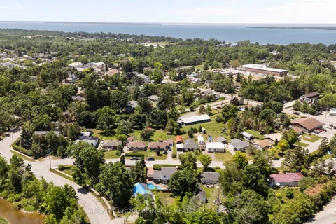 431 Dundas Street, ON L0K 1A0