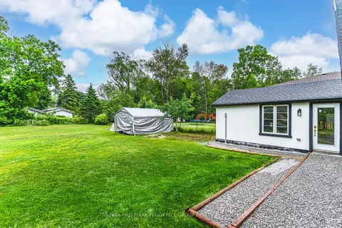 1011 Gilmore Avenue, ON L0L 1W0