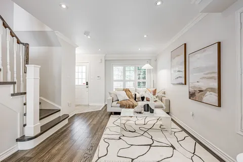 242 Everett Street, ON L6E 1S9