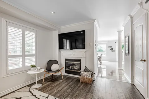 242 Everett Street, ON L6E 1S9