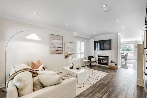 242 Everett Street, ON L6E 1S9