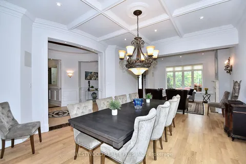 72 Westwood Lane, ON L4C 6Y1