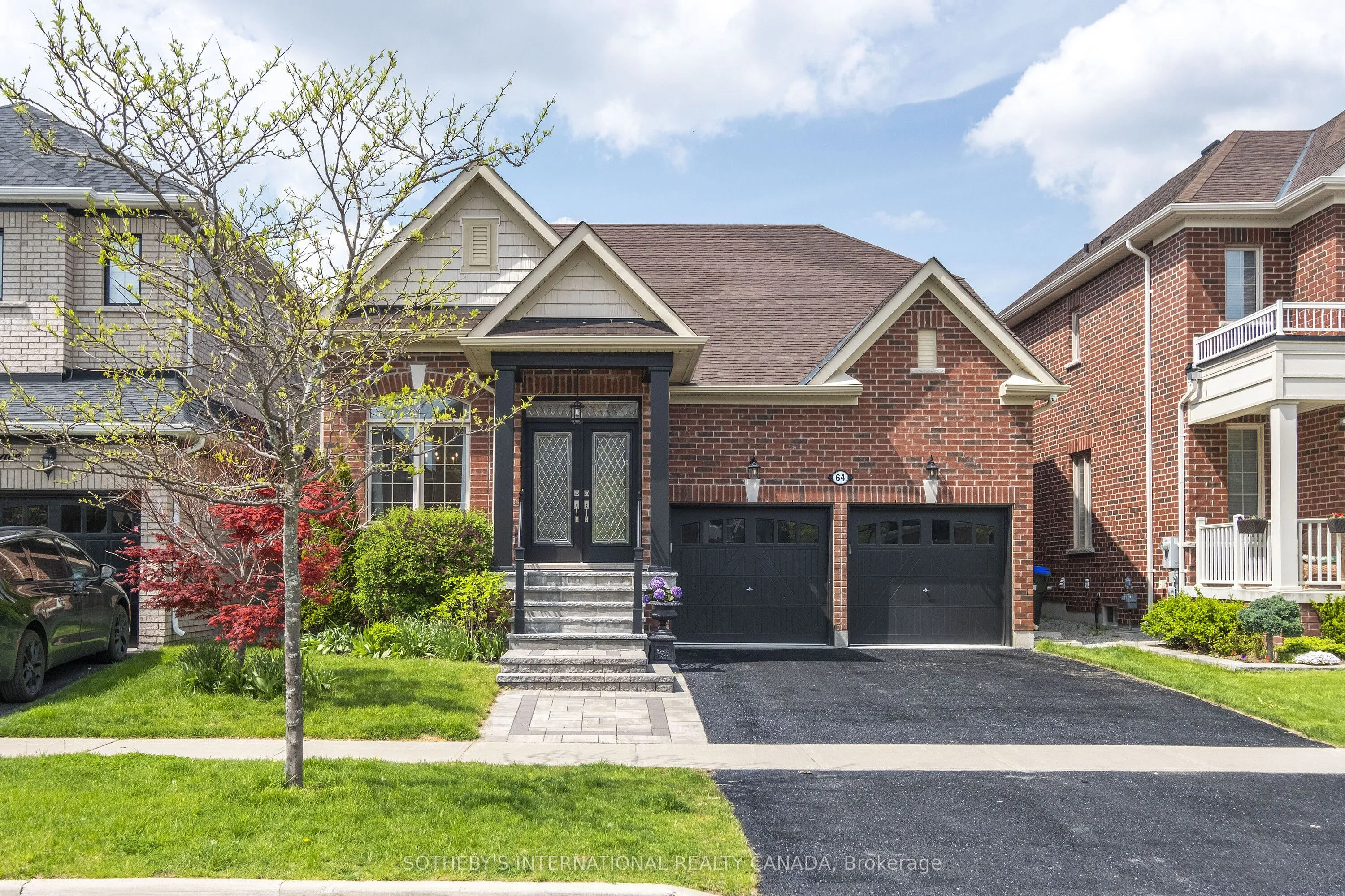 64 Weaver Terrace, ON L0G 1W0