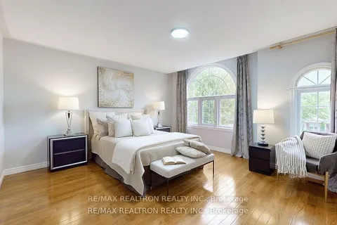 115 Park Place Drive, ON L6E 1Z5