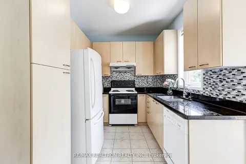 61 Manorwood Drive, ON L6C 2S2