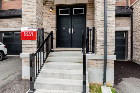 6 Schmeltzer Crescent, ON L4E 1H8