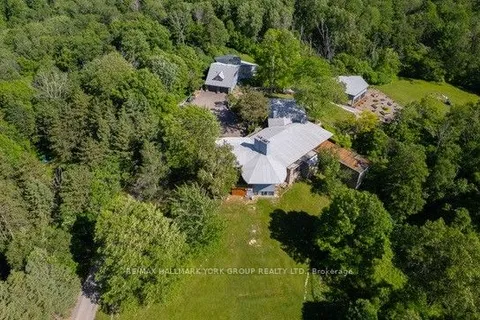 4235 17th Side Road, ON L7B 1K4