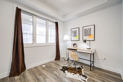 15 Thomas Swanson Street, ON L6B 1M8
