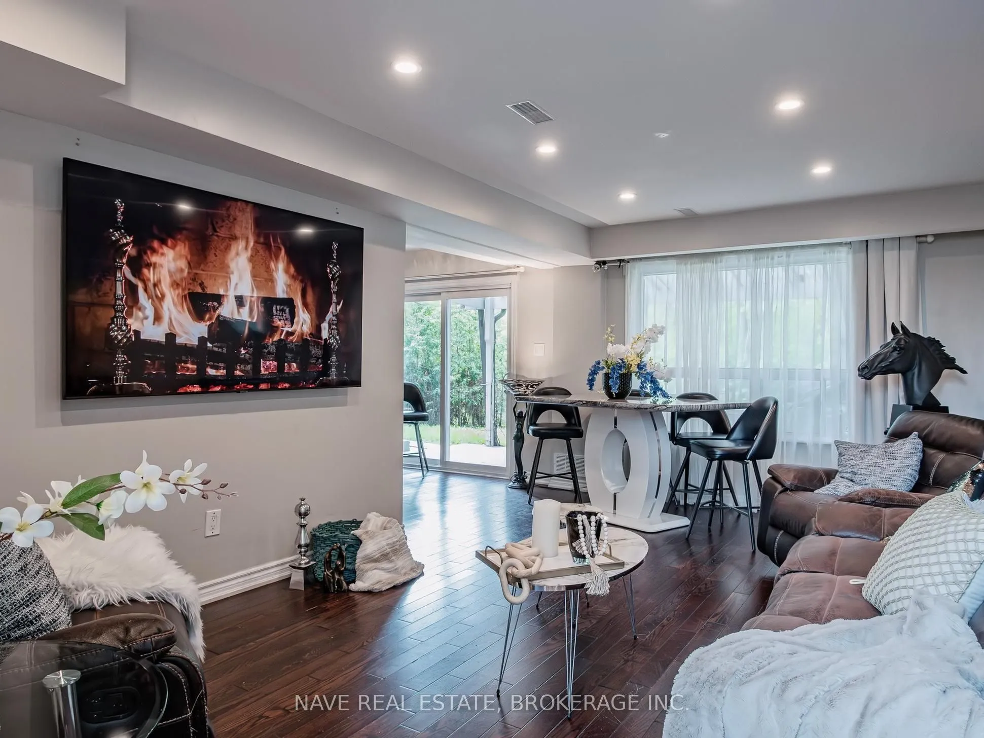 244 Cedar Avenue, ON L4C 2B2