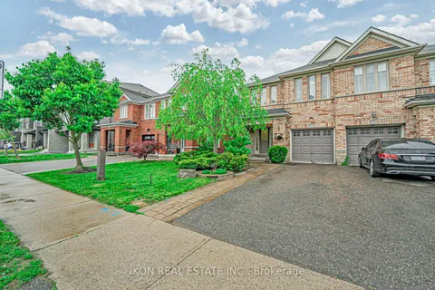 906 Isaac Phillips Way, ON L3X 2Y8