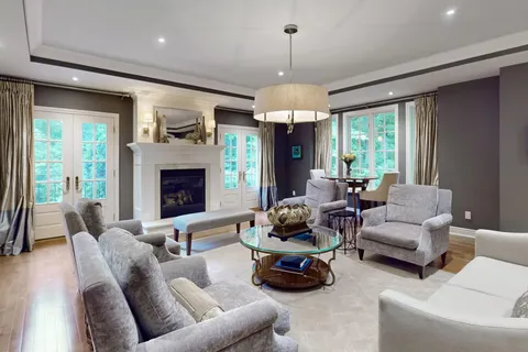 204 Forest Ridge Road, ON L4E 3L8