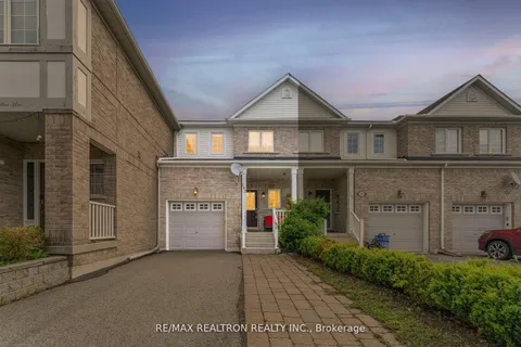 102 Lowther Avenue, ON L4E 4P3