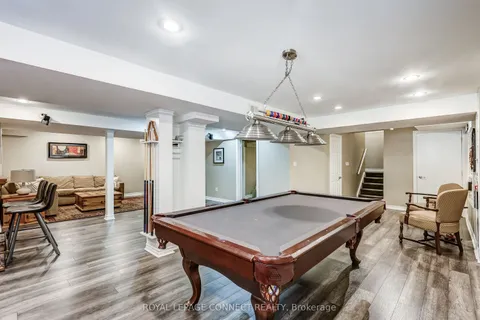 27 Inverhuron Street, ON L4E 4H2