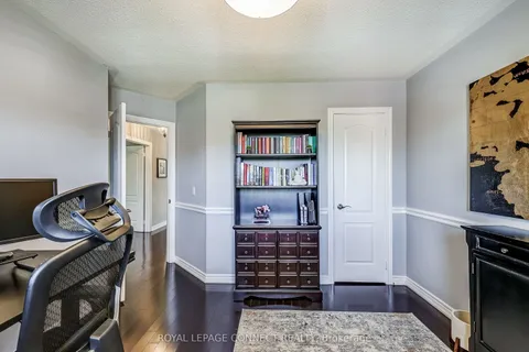 27 Inverhuron Street, ON L4E 4H2