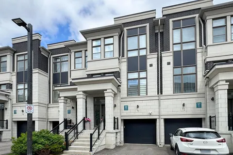 70 Pantheon Lane, ON L6E 0V3