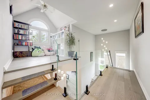449 Alex Doner Drive, ON L3X 1C3