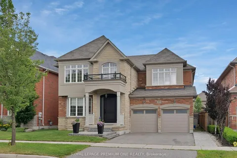 163 Tonner Crescent, ON L4G 0G8