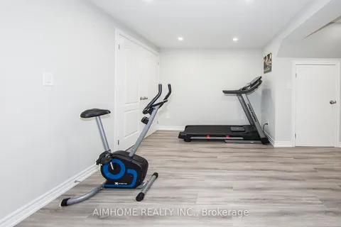 118 Emery Hill Boulevard, ON L6C 2S5