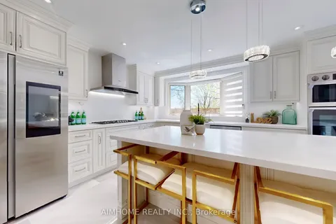 24 Tilman Circle, ON L3P 6A6
