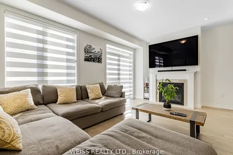 33 Frederick Taylor Way, ON L0G 1M0