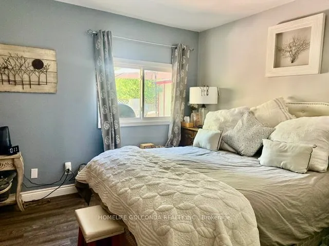 240 Pine Beach Drive, ON L4P 2B5