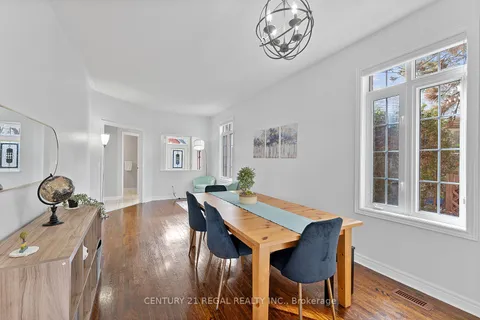 42 Ballymore Drive, ON L4G 7E6