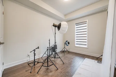 94 Guardhouse Crescent, ON L6C 3J9