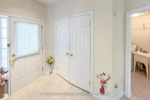 98 Holly Drive, ON L4S 2R6