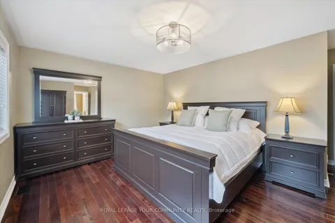 34 Township Avenue, ON L4E 0J8