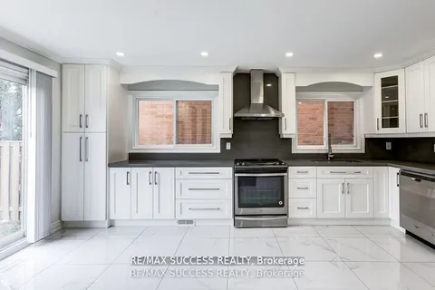 60 Gayla Street, ON L4J 6G2