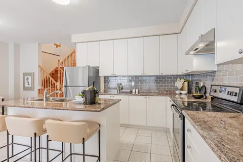 15 Walter Proctor Road, ON L9N 0P1