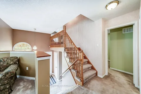106 Burnaby Drive, ON L4P 3Y6