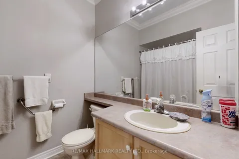 530 Laurel Wood Gate, ON L3X 2H3