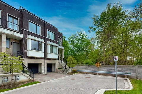 114 Genuine Lane, ON L4B 0E5