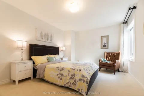 128 beverley glen Boulevard, ON L4J 7V2