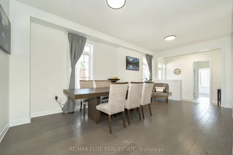 32 Titan Trail, ON L3S 0E2